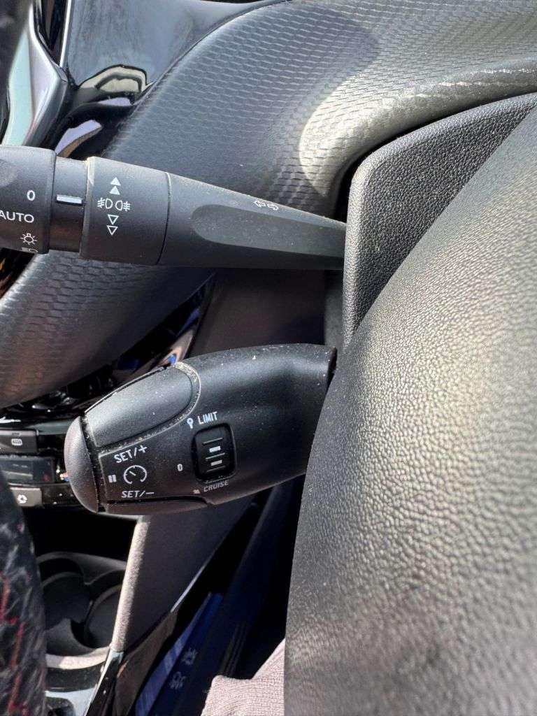 2019 PEUGEOT 2008 2019 PEUGEOT 2008