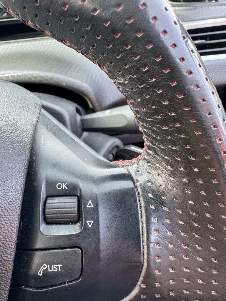 2019 PEUGEOT 2008 2019 PEUGEOT 2008