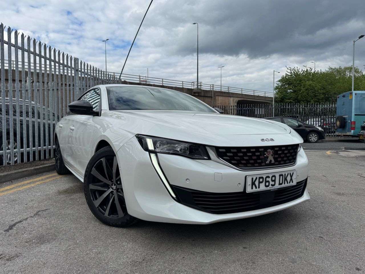 A 2019 PEUGEOT 508 2.0 BlueHDi GT Line Fastback 5dr Diesel EAT Euro 6 (s/s) (160 ps) JUST BEEN A 2019 PEUGEOT 508 2.0 BlueHDi GT Line Fastback 5dr Diesel EAT Euro 6 (s/s) (160 ps) JUST BEEN