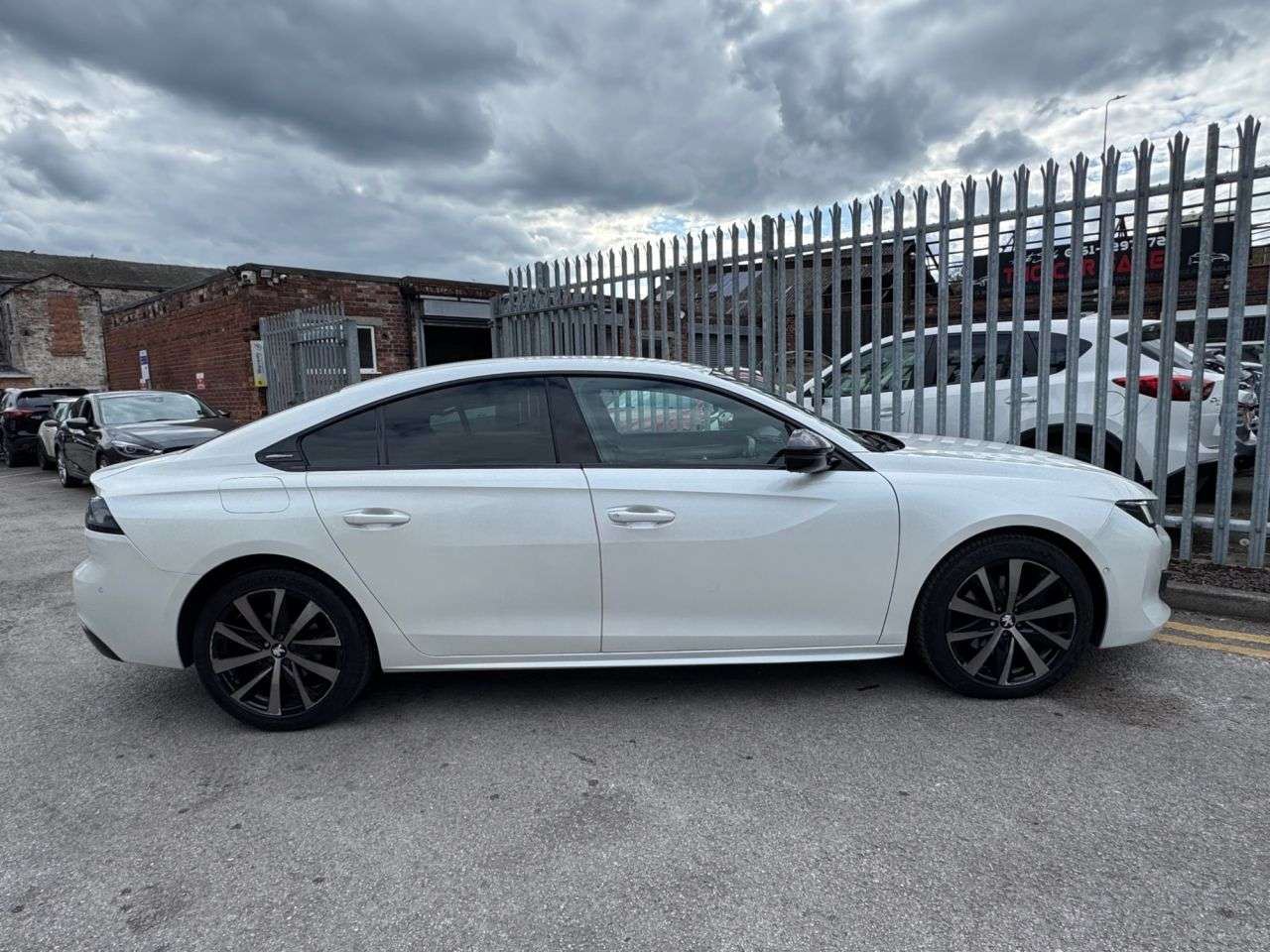 2019 PEUGEOT 508 2019 PEUGEOT 508