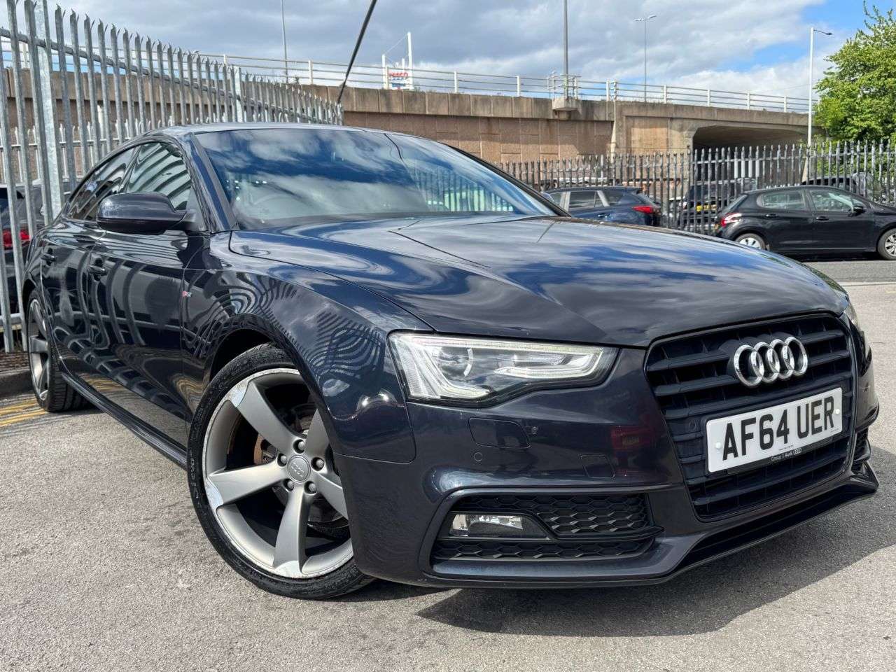 A 2014 AUDI A5 2.0 TDI Black Edition Sportback 5dr Diesel Multitronic Euro 5 (s/s) (177 ps A 2014 AUDI A5 2.0 TDI Black Edition Sportback 5dr Diesel Multitronic Euro 5 (s/s) (177 ps