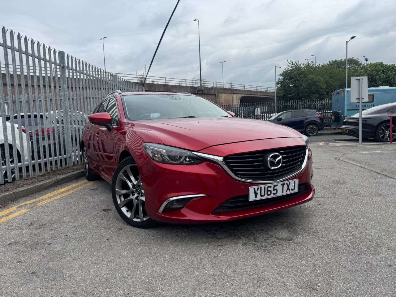 A 2015 MAZDA MAZDA6 2.2 SKYACTIV-D Sport Nav Tourer 5dr Diesel Auto Euro 6 (s/s) (175 ps) JUST A 2015 MAZDA MAZDA6 2.2 SKYACTIV-D Sport Nav Tourer 5dr Diesel Auto Euro 6 (s/s) (175 ps) JUST