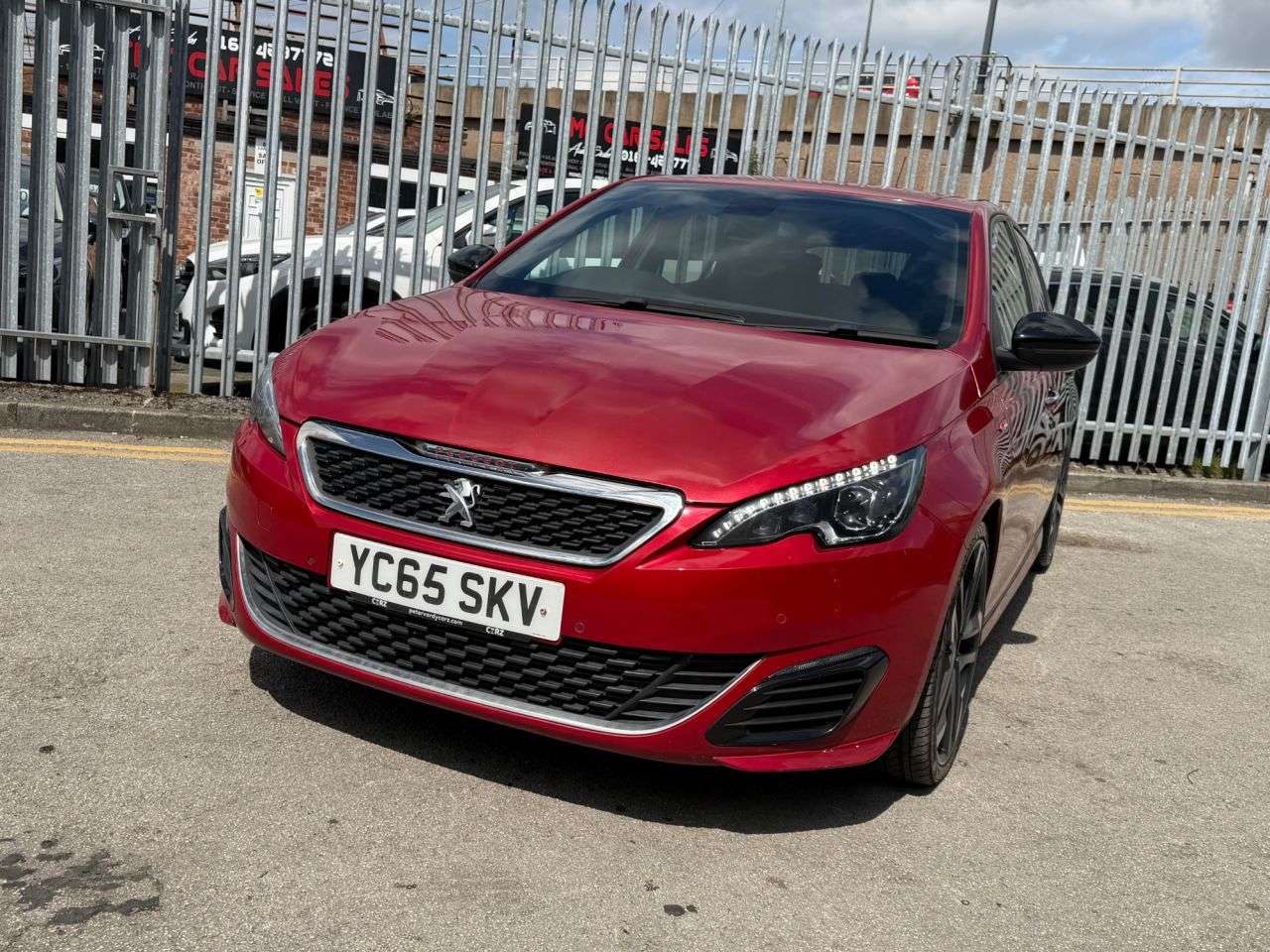 2015 PEUGEOT 308 2015 PEUGEOT 308