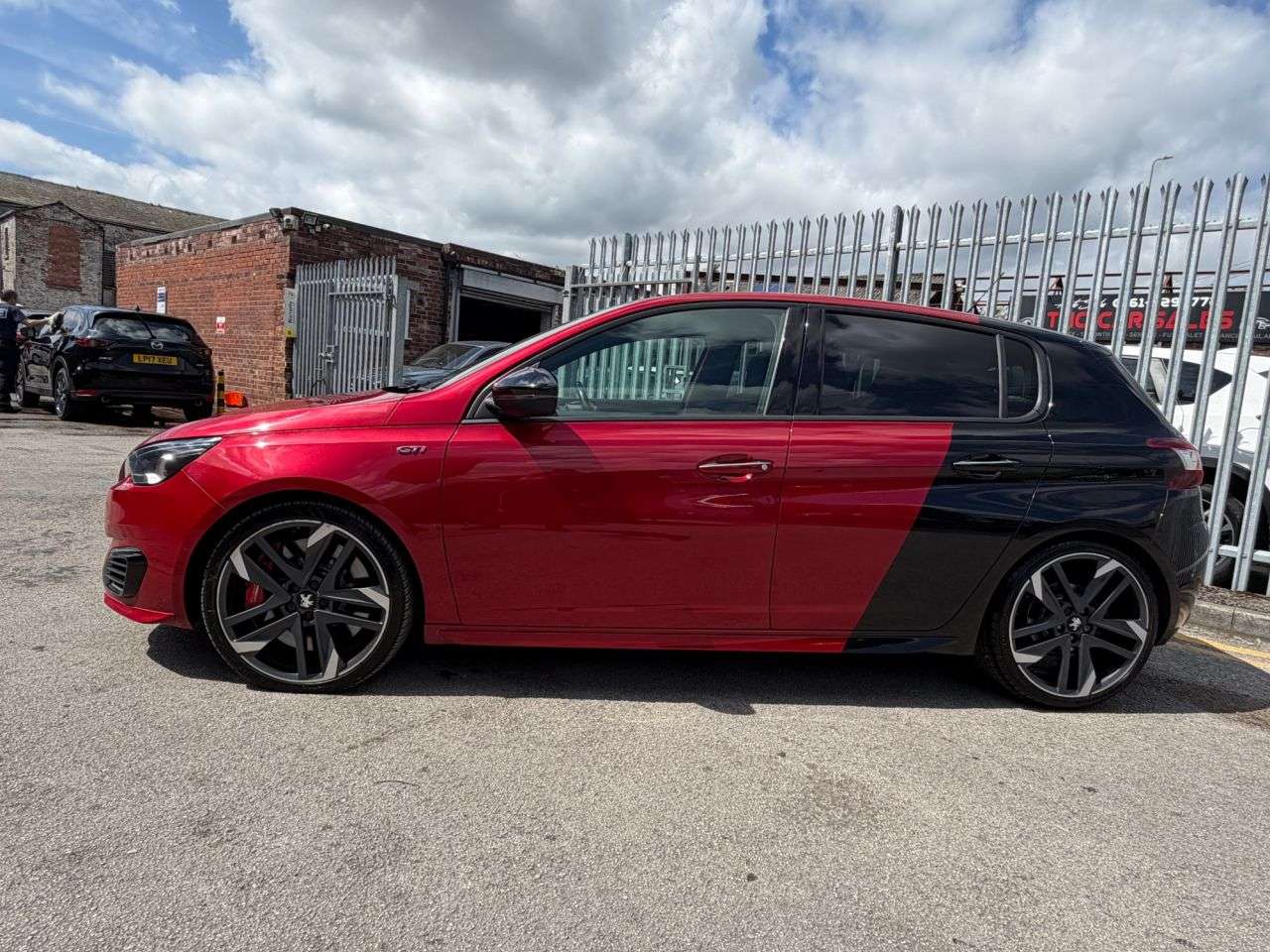 2015 PEUGEOT 308 2015 PEUGEOT 308