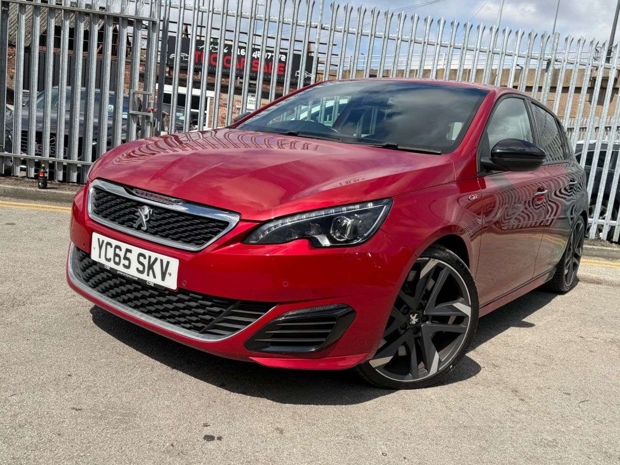 2015 PEUGEOT 308 2015 PEUGEOT 308