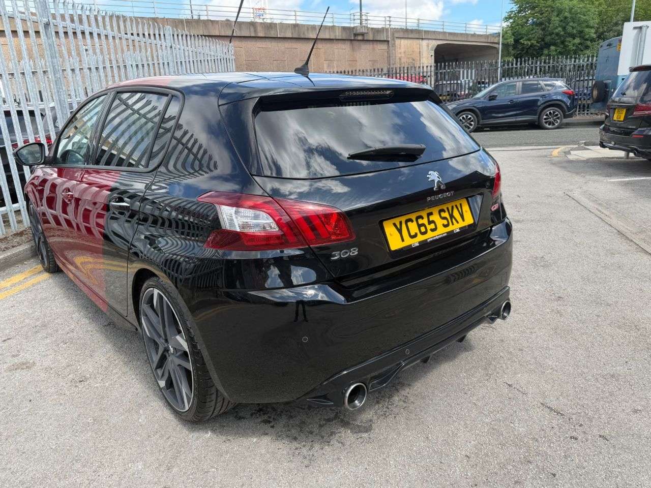 2015 PEUGEOT 308 2015 PEUGEOT 308