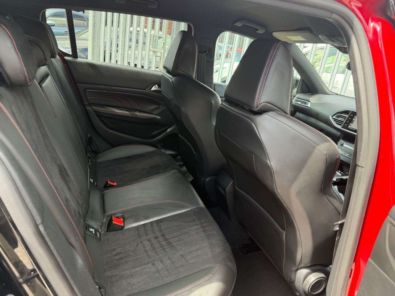 2015 PEUGEOT 308 2015 PEUGEOT 308