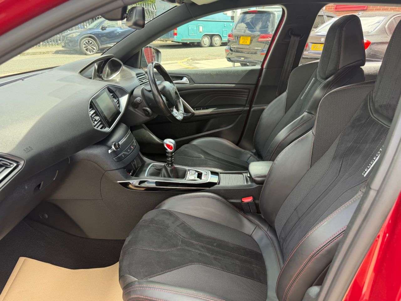 2015 PEUGEOT 308 2015 PEUGEOT 308
