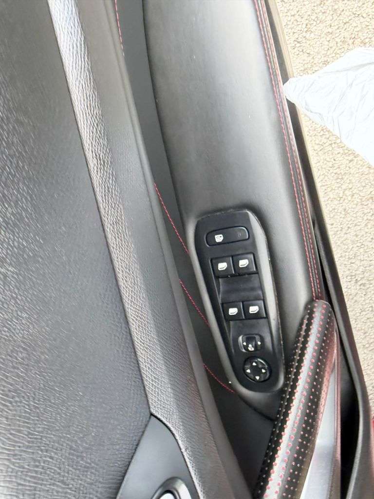2015 PEUGEOT 308 2015 PEUGEOT 308