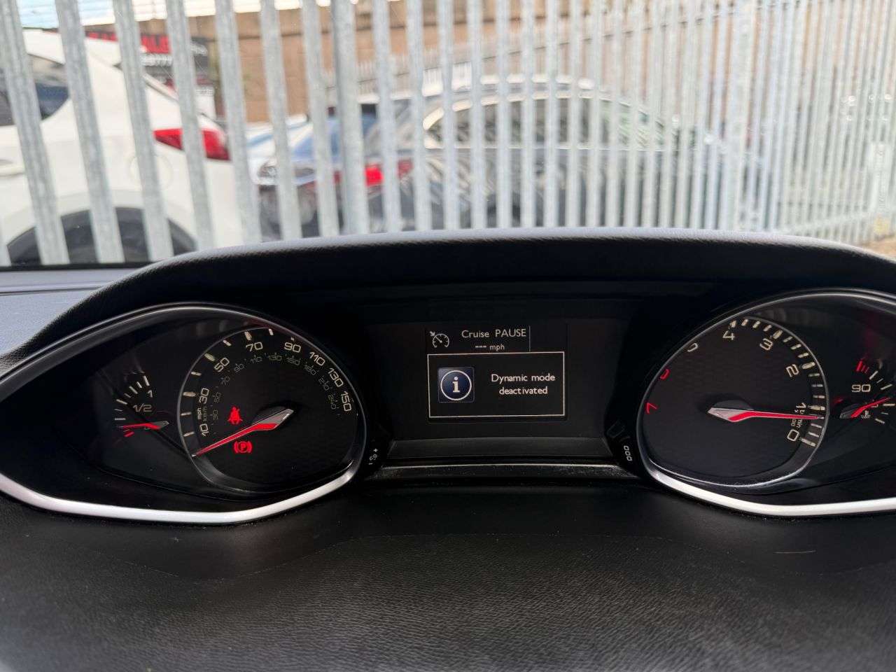 2015 PEUGEOT 308 2015 PEUGEOT 308