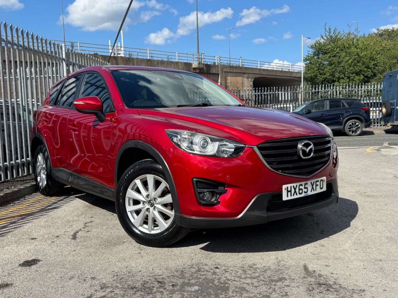 A 2015 MAZDA CX-5 2.2 SKYACTIV-D SE-L SUV 5dr Diesel Manual Euro 6 (s/s) (150 ps) A 2015 MAZDA CX-5 2.2 SKYACTIV-D SE-L SUV 5dr Diesel Manual Euro 6 (s/s) (150 ps)