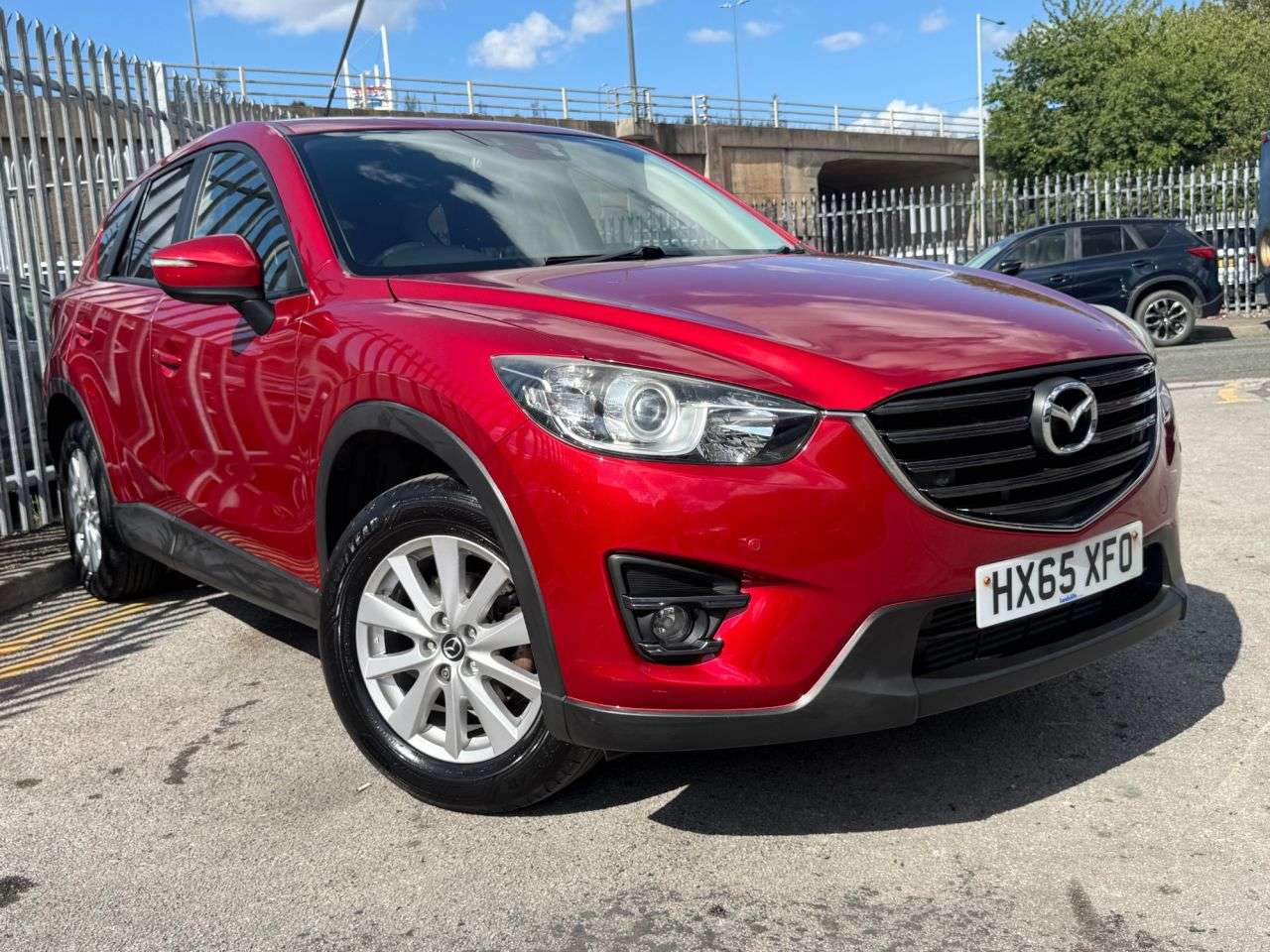 A 2015 MAZDA CX-5 2.2 SKYACTIV-D SE-L SUV 5dr Diesel Manual Euro 6 (s/s) (150 ps) A 2015 MAZDA CX-5 2.2 SKYACTIV-D SE-L SUV 5dr Diesel Manual Euro 6 (s/s) (150 ps)
