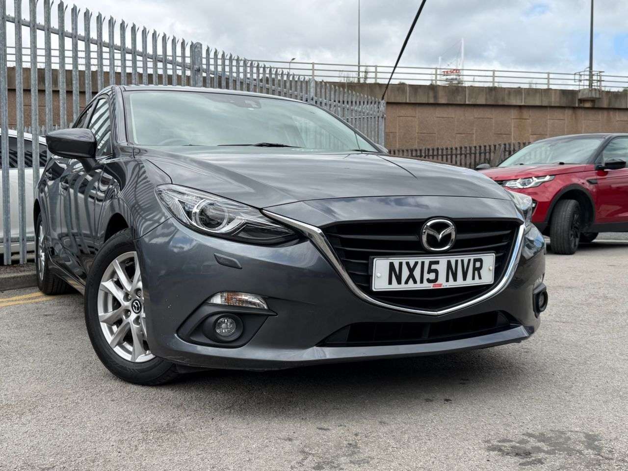 A 2015 MAZDA MAZDA3 2.0 SKYACTIV-G SE-L Hatchback 5dr Petrol Manual Euro 5 (s/s) (120 ps) JUST A 2015 MAZDA MAZDA3 2.0 SKYACTIV-G SE-L Hatchback 5dr Petrol Manual Euro 5 (s/s) (120 ps) JUST