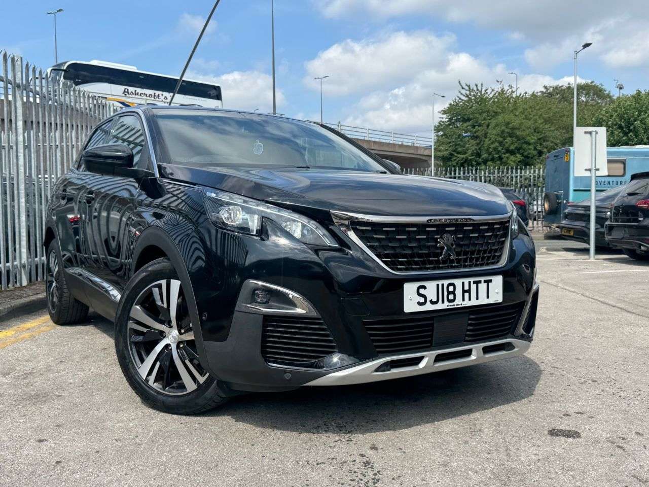A 2018 PEUGEOT 3008 1.2 PureTech GT Line SUV 5dr Petrol Manual Euro 6 (s/s) (130 ps) SERVICE HI A 2018 PEUGEOT 3008 1.2 PureTech GT Line SUV 5dr Petrol Manual Euro 6 (s/s) (130 ps) SERVICE HI
