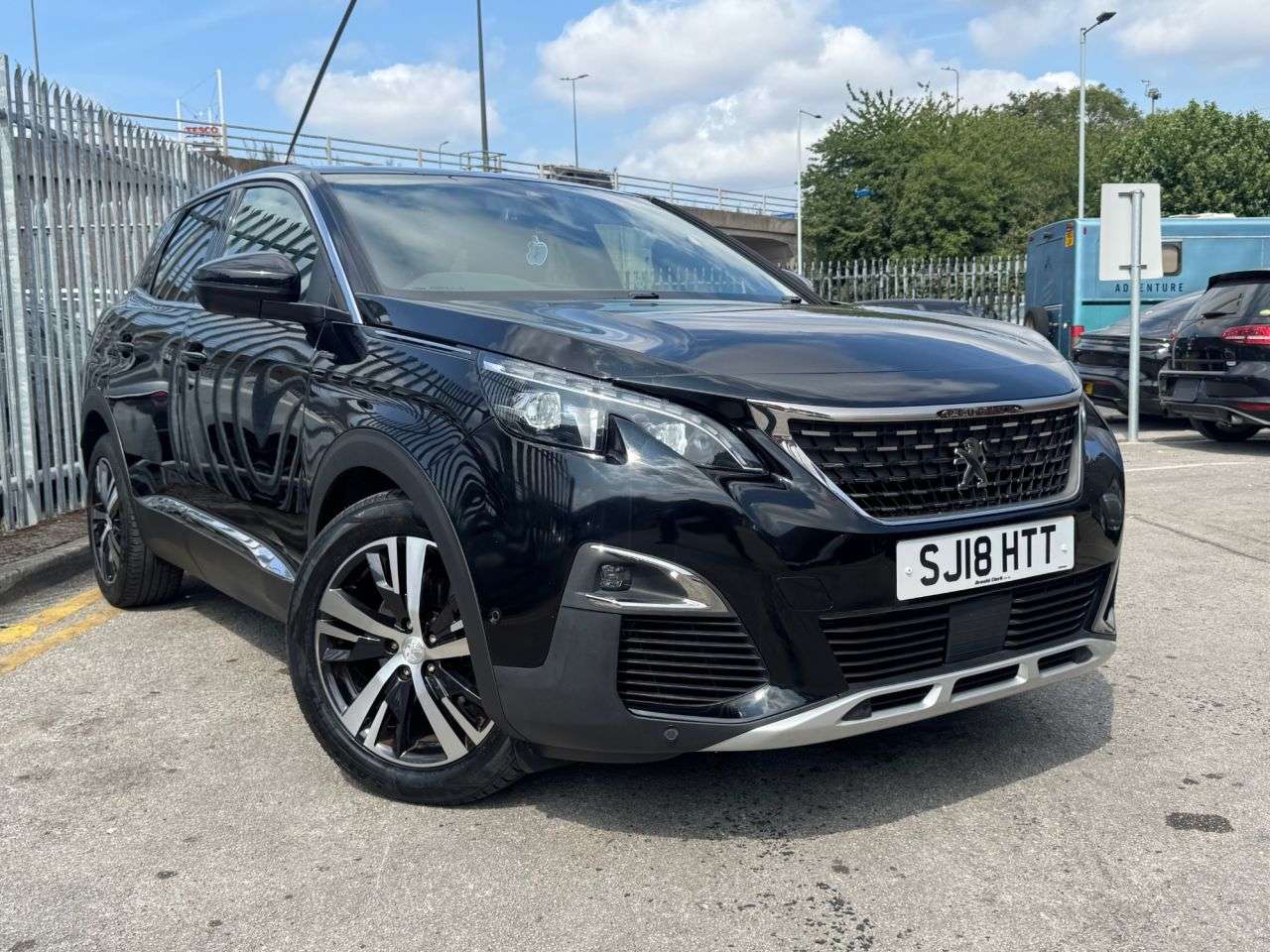 A 2018 PEUGEOT 3008 1.2 PureTech GT Line SUV 5dr Petrol Manual Euro 6 (s/s) (130 ps) SERVICE HI A 2018 PEUGEOT 3008 1.2 PureTech GT Line SUV 5dr Petrol Manual Euro 6 (s/s) (130 ps) SERVICE HI