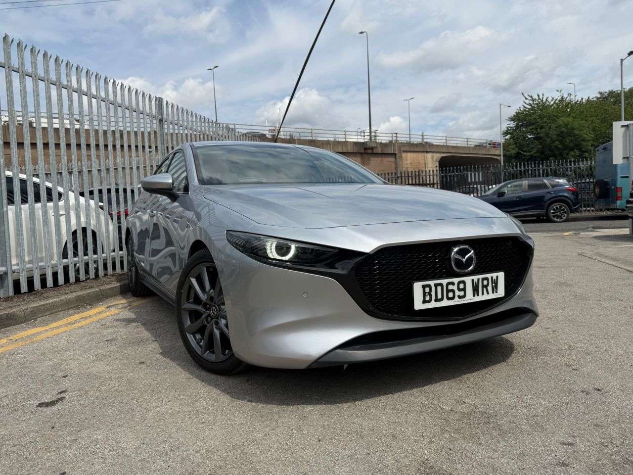 A 2019 MAZDA MAZDA3 2.0 SKYACTIV-G MHEV GT Sport Tech Hatchback 5dr Petrol Manual Euro 6 (s/s) A 2019 MAZDA MAZDA3 2.0 SKYACTIV-G MHEV GT Sport Tech Hatchback 5dr Petrol Manual Euro 6 (s/s)