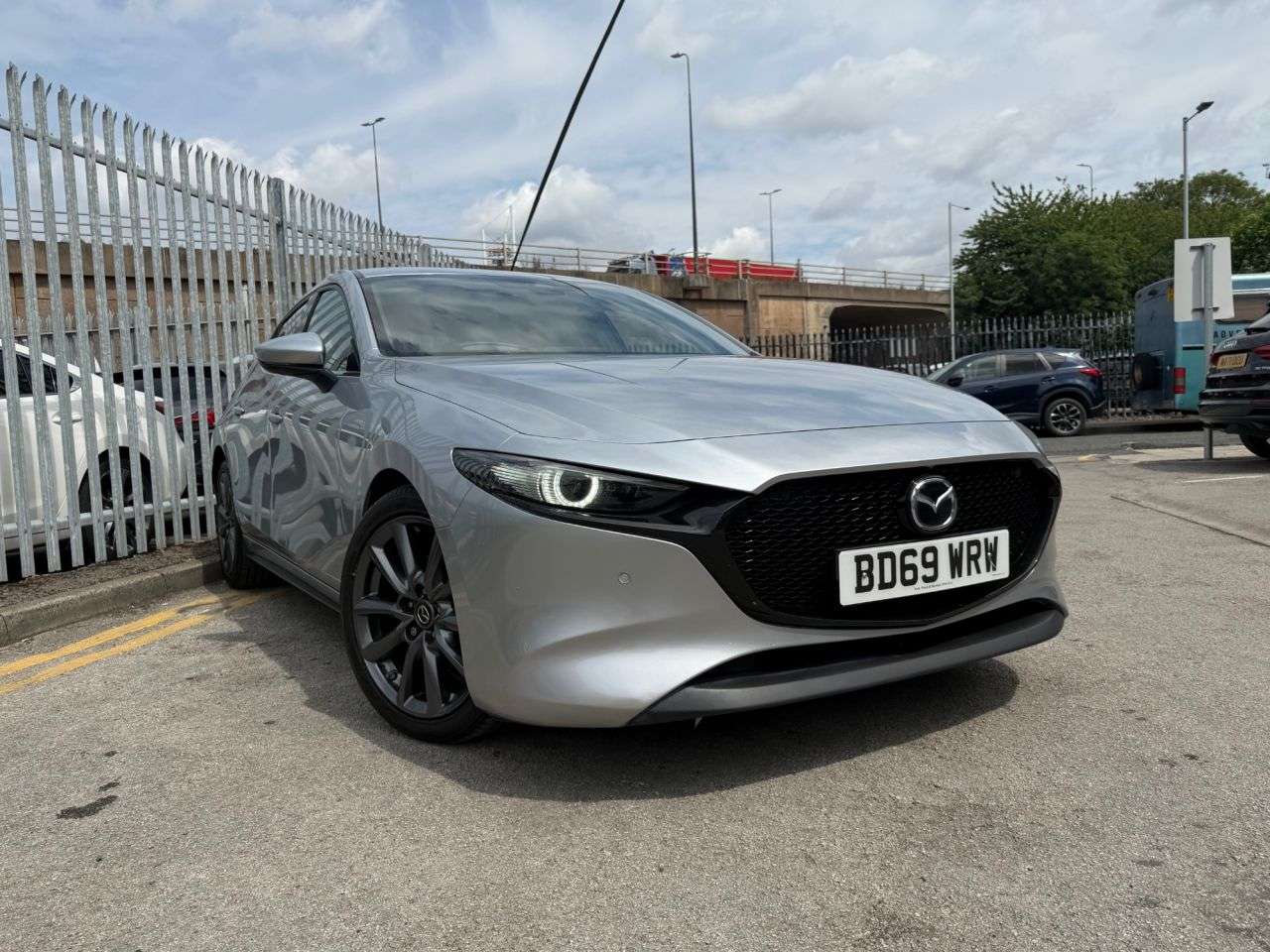 A 2019 MAZDA MAZDA3 2.0 SKYACTIV-G MHEV GT Sport Tech Hatchback 5dr Petrol Manual Euro 6 (s/s) A 2019 MAZDA MAZDA3 2.0 SKYACTIV-G MHEV GT Sport Tech Hatchback 5dr Petrol Manual Euro 6 (s/s)