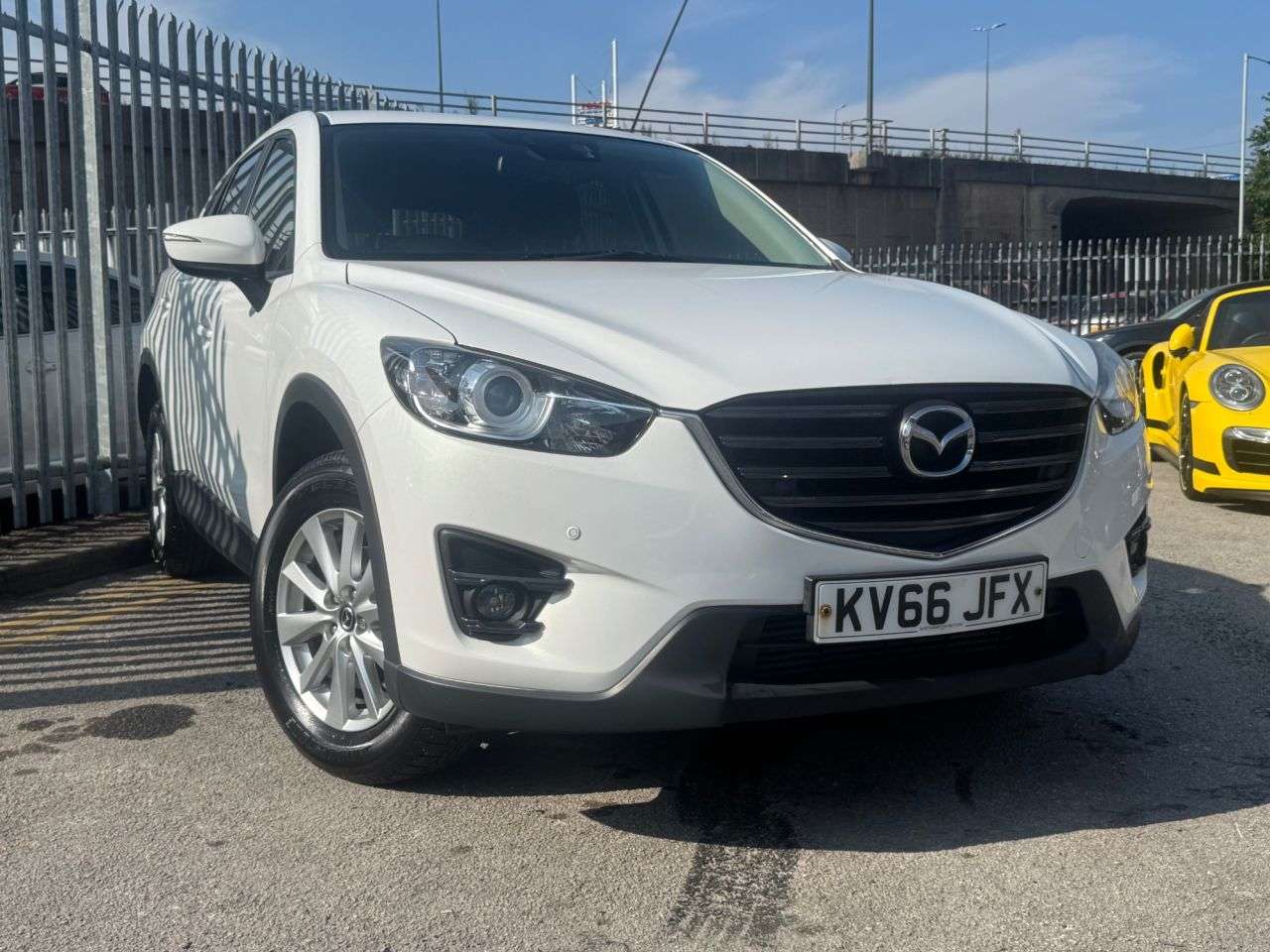A 2016 MAZDA CX-5 2.2 SKYACTIV-D SE-L Nav SUV 5dr Diesel Manual Euro 6 (s/s) (150 ps) JUST BE A 2016 MAZDA CX-5 2.2 SKYACTIV-D SE-L Nav SUV 5dr Diesel Manual Euro 6 (s/s) (150 ps) JUST BE