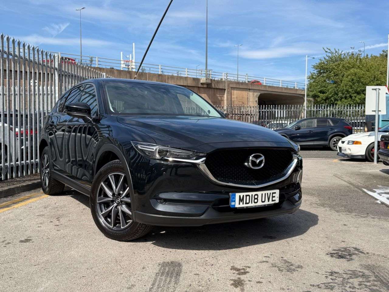 A 2018 MAZDA CX-5 2.2 SKYACTIV-D Sport Nav SUV 5dr Diesel Manual Euro 6 (s/s) (150 ps) 8 SERV A 2018 MAZDA CX-5 2.2 SKYACTIV-D Sport Nav SUV 5dr Diesel Manual Euro 6 (s/s) (150 ps) 8 SERV