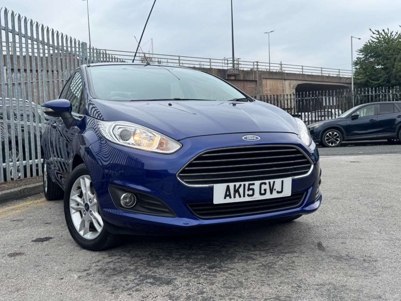 A 2015 FORD FIESTA 1.6 Zetec Hatchback 5dr Petrol Powershift Euro 6 (105 ps) SERVICE HISTORY, A 2015 FORD FIESTA 1.6 Zetec Hatchback 5dr Petrol Powershift Euro 6 (105 ps) SERVICE HISTORY,