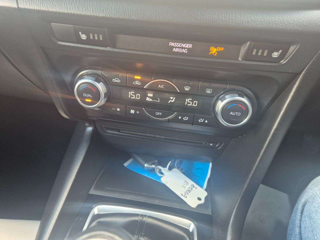 2017 MAZDA MAZDA3 2017 MAZDA MAZDA3