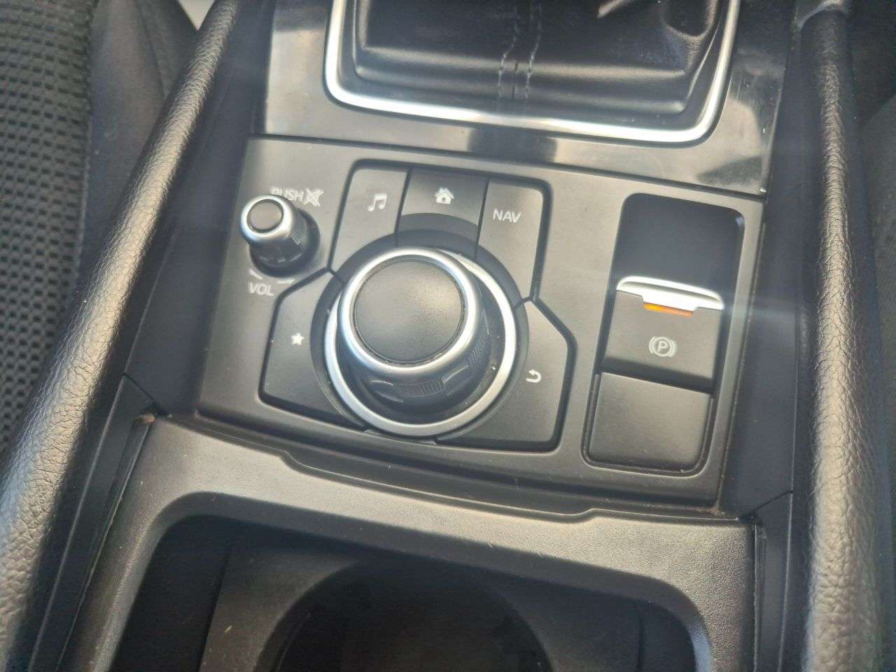 2017 MAZDA MAZDA3 2017 MAZDA MAZDA3