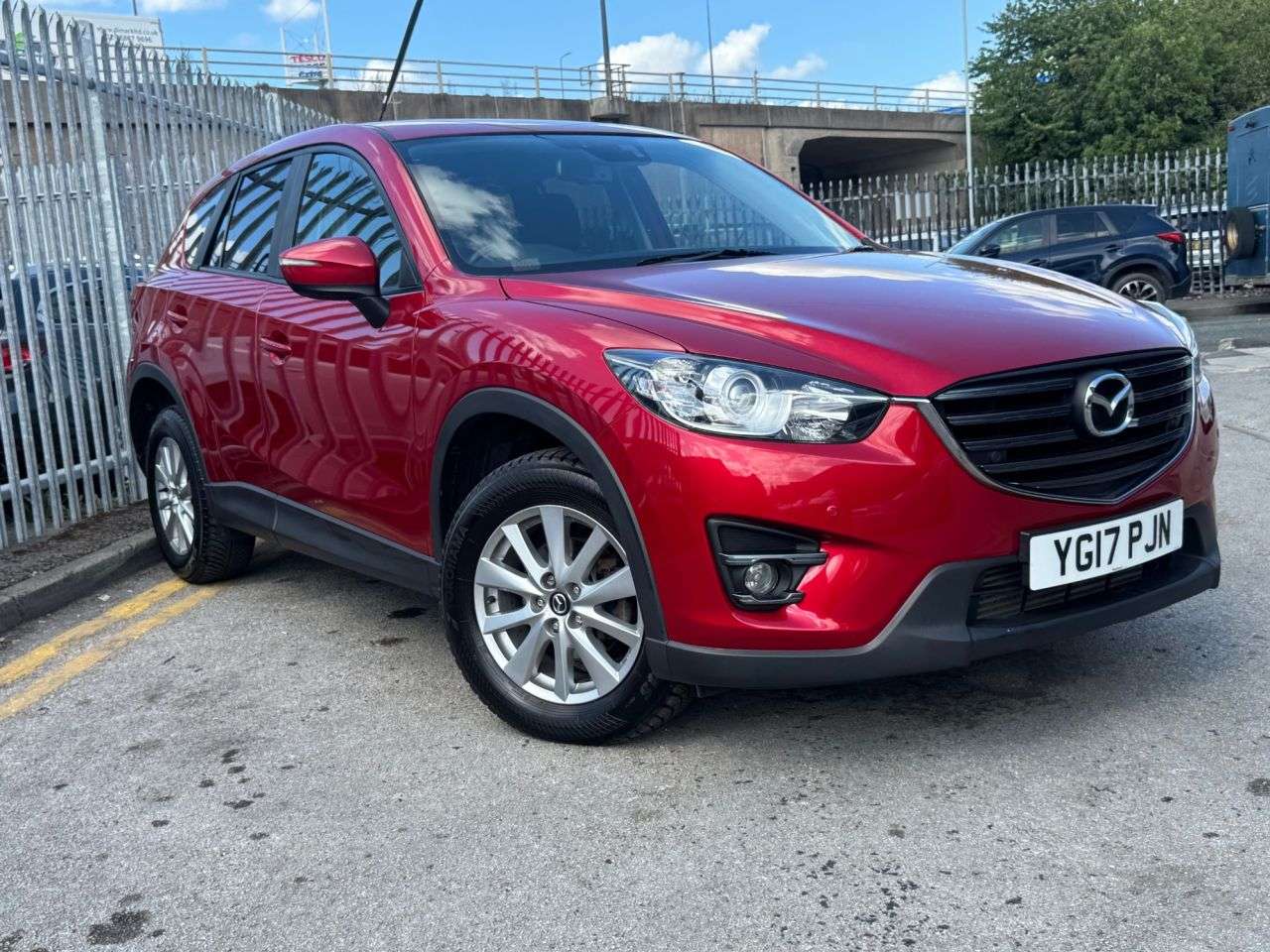 A 2017 MAZDA CX-5 2.2 SKYACTIV-D SE-L Nav SUV 5dr Diesel Auto 4WD Euro 6 (s/s) (150 ps) LOW M A 2017 MAZDA CX-5 2.2 SKYACTIV-D SE-L Nav SUV 5dr Diesel Auto 4WD Euro 6 (s/s) (150 ps) LOW M