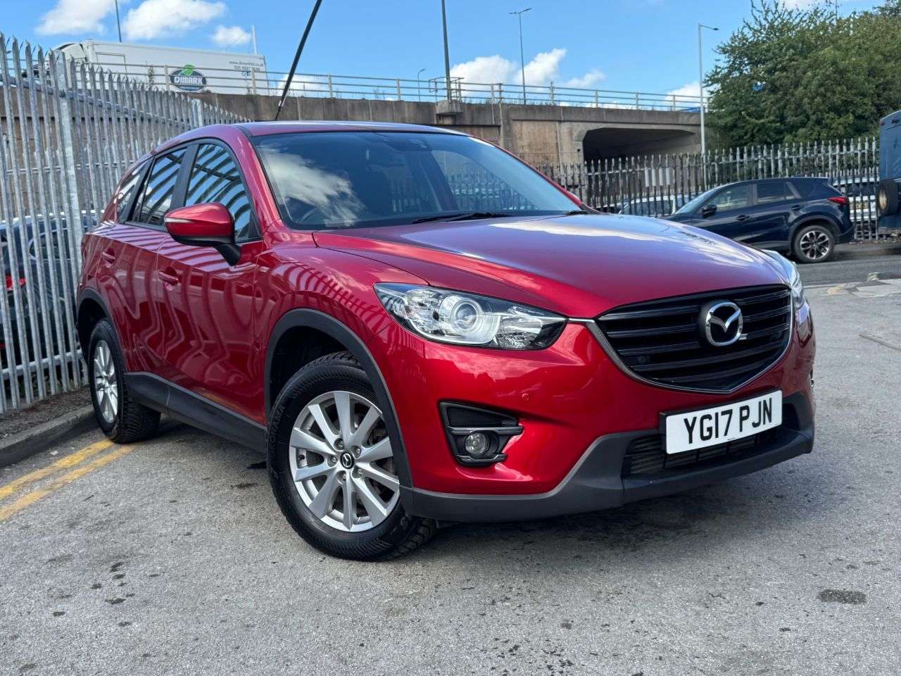 A 2017 MAZDA CX-5 2.2 SKYACTIV-D SE-L Nav SUV 5dr Diesel Auto 4WD Euro 6 (s/s) (150 ps) LOW M A 2017 MAZDA CX-5 2.2 SKYACTIV-D SE-L Nav SUV 5dr Diesel Auto 4WD Euro 6 (s/s) (150 ps) LOW M