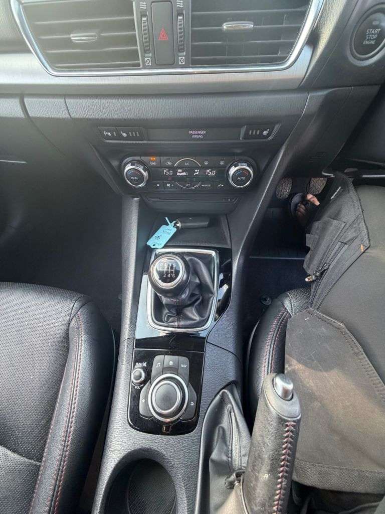 2015 MAZDA MAZDA3 2015 MAZDA MAZDA3