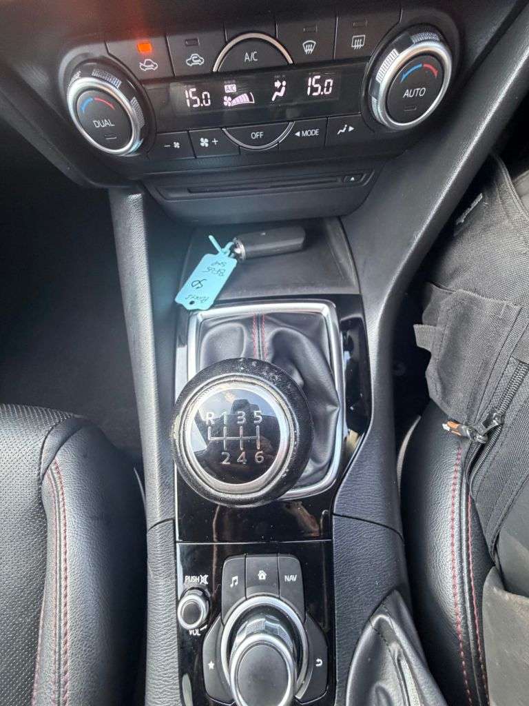 2015 MAZDA MAZDA3 2015 MAZDA MAZDA3