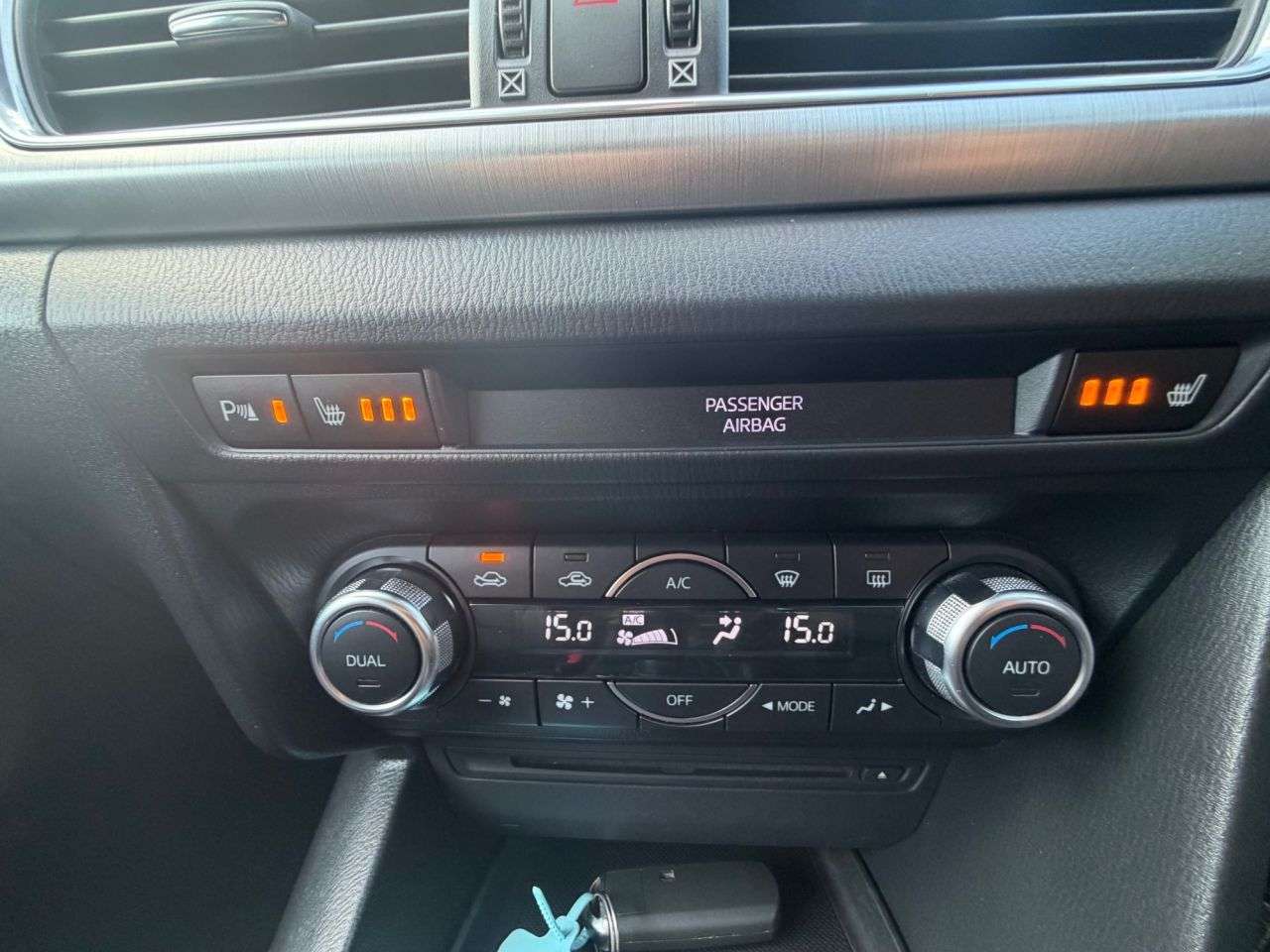 2015 MAZDA MAZDA3 2015 MAZDA MAZDA3