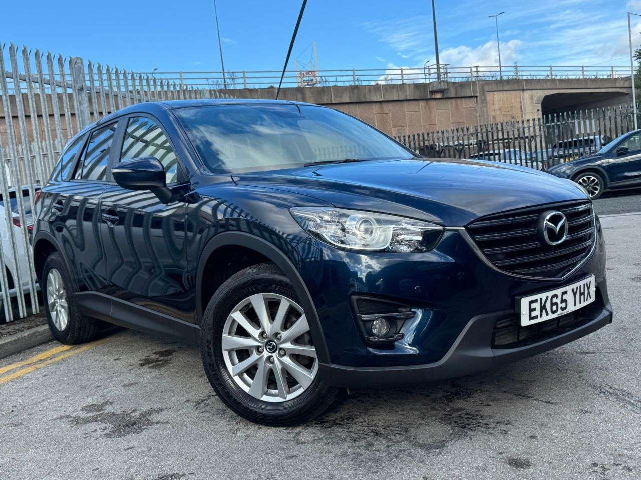 A 2015 MAZDA CX-5 2.2 SKYACTIV-D SE-L Lux Nav SUV 5dr Diesel Manual Euro 6 (s/s) (150 ps) FUL A 2015 MAZDA CX-5 2.2 SKYACTIV-D SE-L Lux Nav SUV 5dr Diesel Manual Euro 6 (s/s) (150 ps) FUL