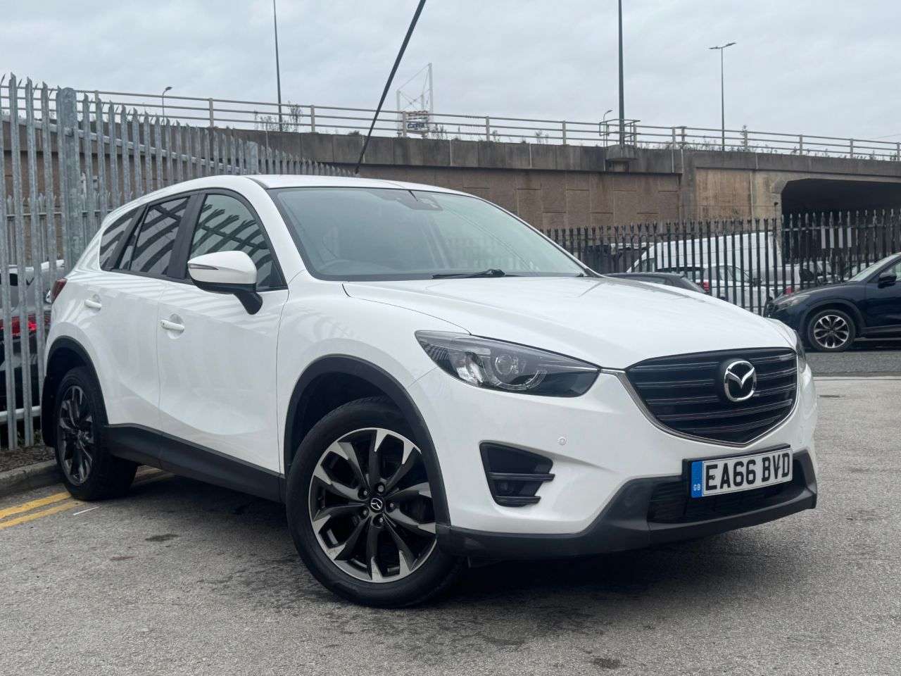 A 2016 MAZDA CX-5 2.2 SKYACTIV-D Sport Nav SUV 5dr Diesel Manual Euro 6 (s/s) (150 ps) 7 SERV A 2016 MAZDA CX-5 2.2 SKYACTIV-D Sport Nav SUV 5dr Diesel Manual Euro 6 (s/s) (150 ps) 7 SERV