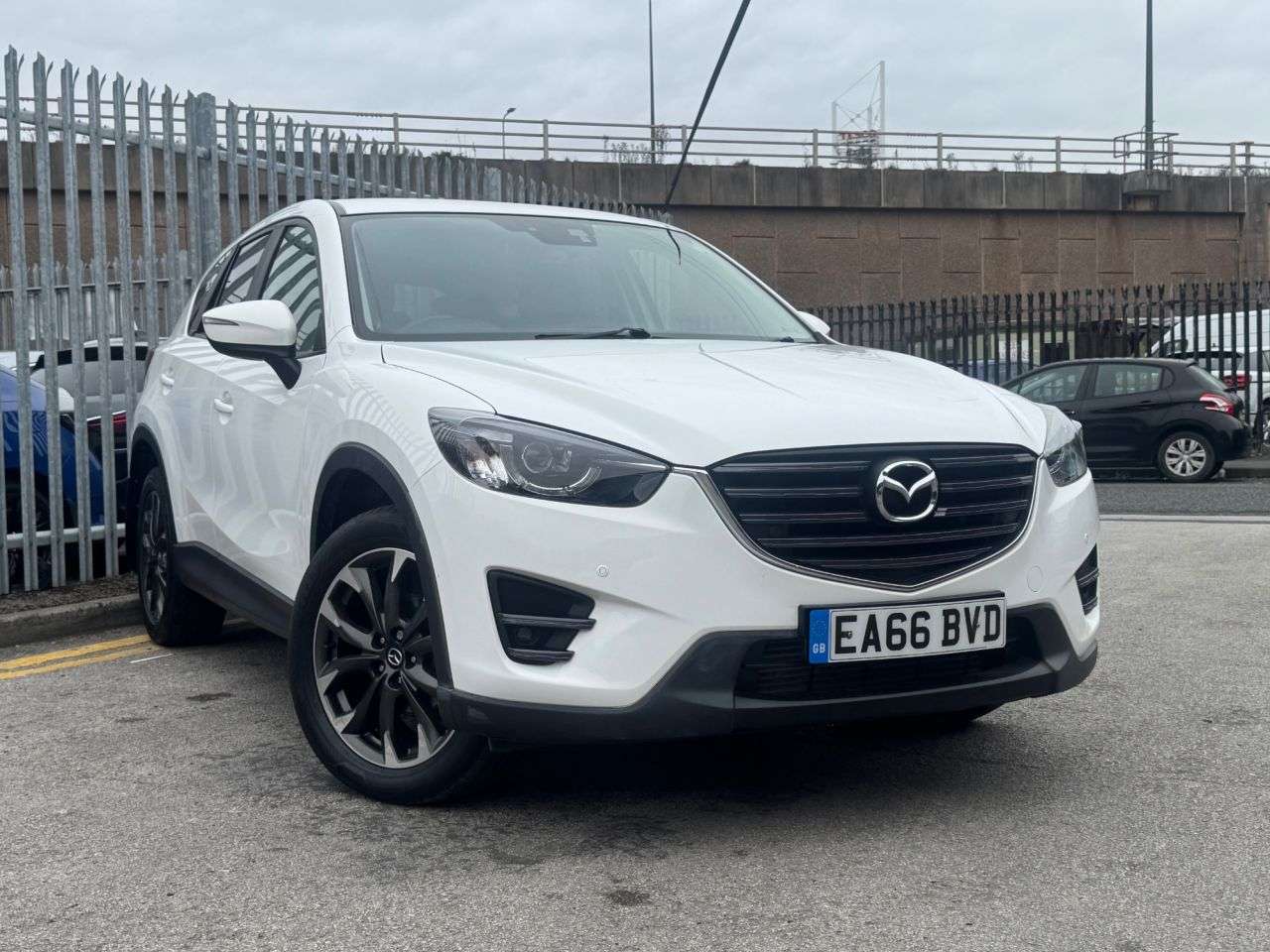 A 2016 MAZDA CX-5 2.2 SKYACTIV-D Sport Nav SUV 5dr Diesel Manual Euro 6 (s/s) (150 ps) 7 SERV A 2016 MAZDA CX-5 2.2 SKYACTIV-D Sport Nav SUV 5dr Diesel Manual Euro 6 (s/s) (150 ps) 7 SERV