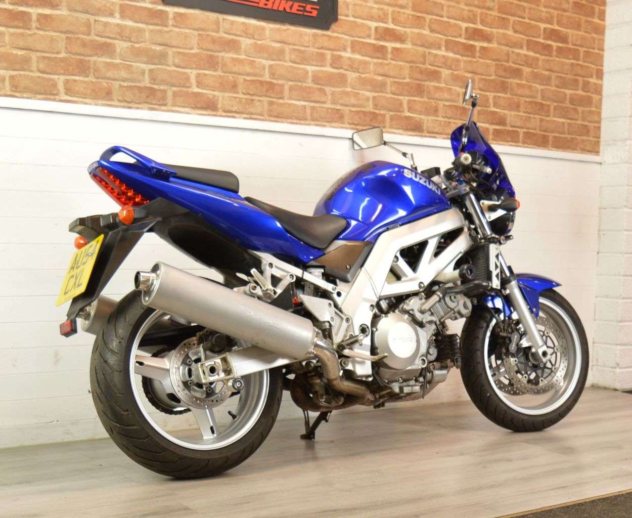 2004 SUZUKI SV1000 2004 SUZUKI SV1000