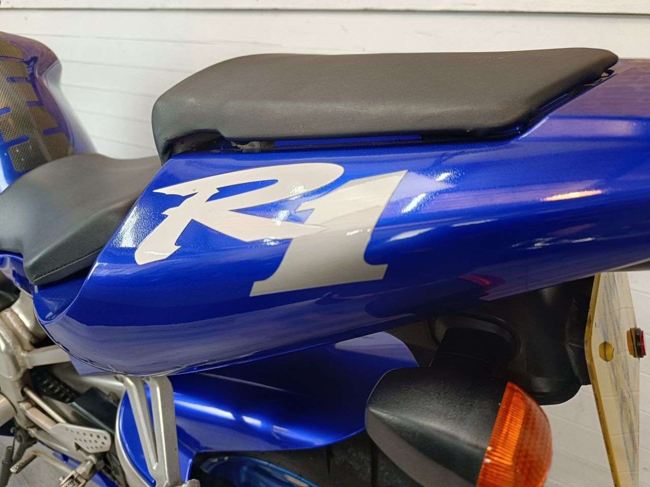2001 YAMAHA R1 2001 YAMAHA R1