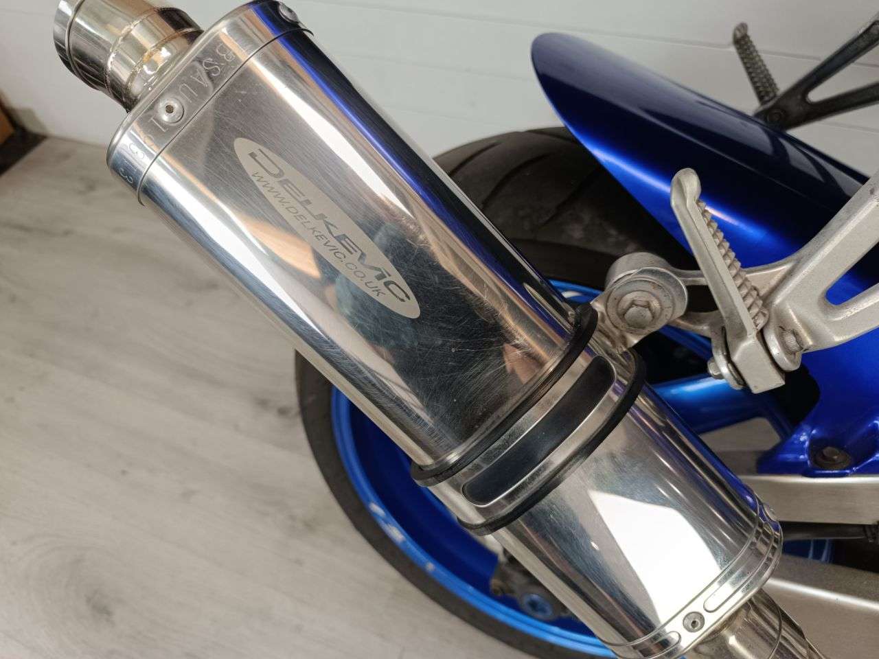 2001 YAMAHA R1 2001 YAMAHA R1