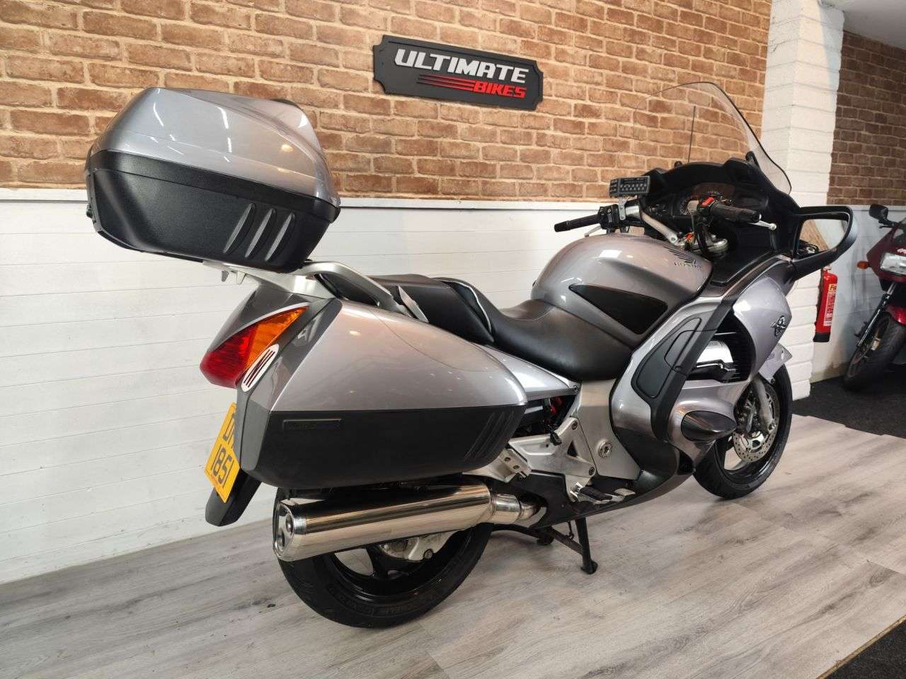 2002 HONDA ST1300 PAN EUROPEAN 2002 HONDA ST1300 PAN EUROPEAN