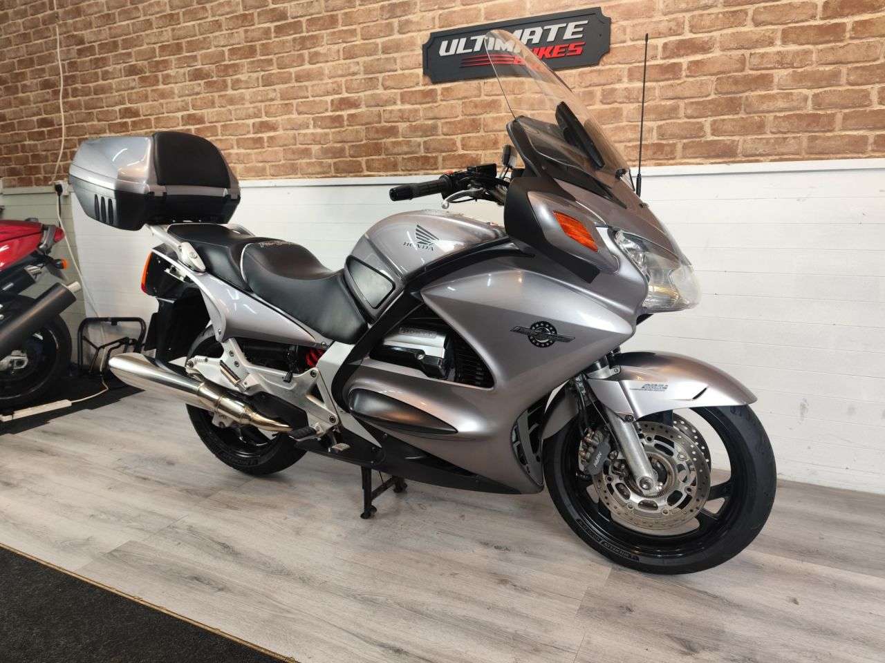 2002 HONDA ST1300 PAN EUROPEAN 2002 HONDA ST1300 PAN EUROPEAN