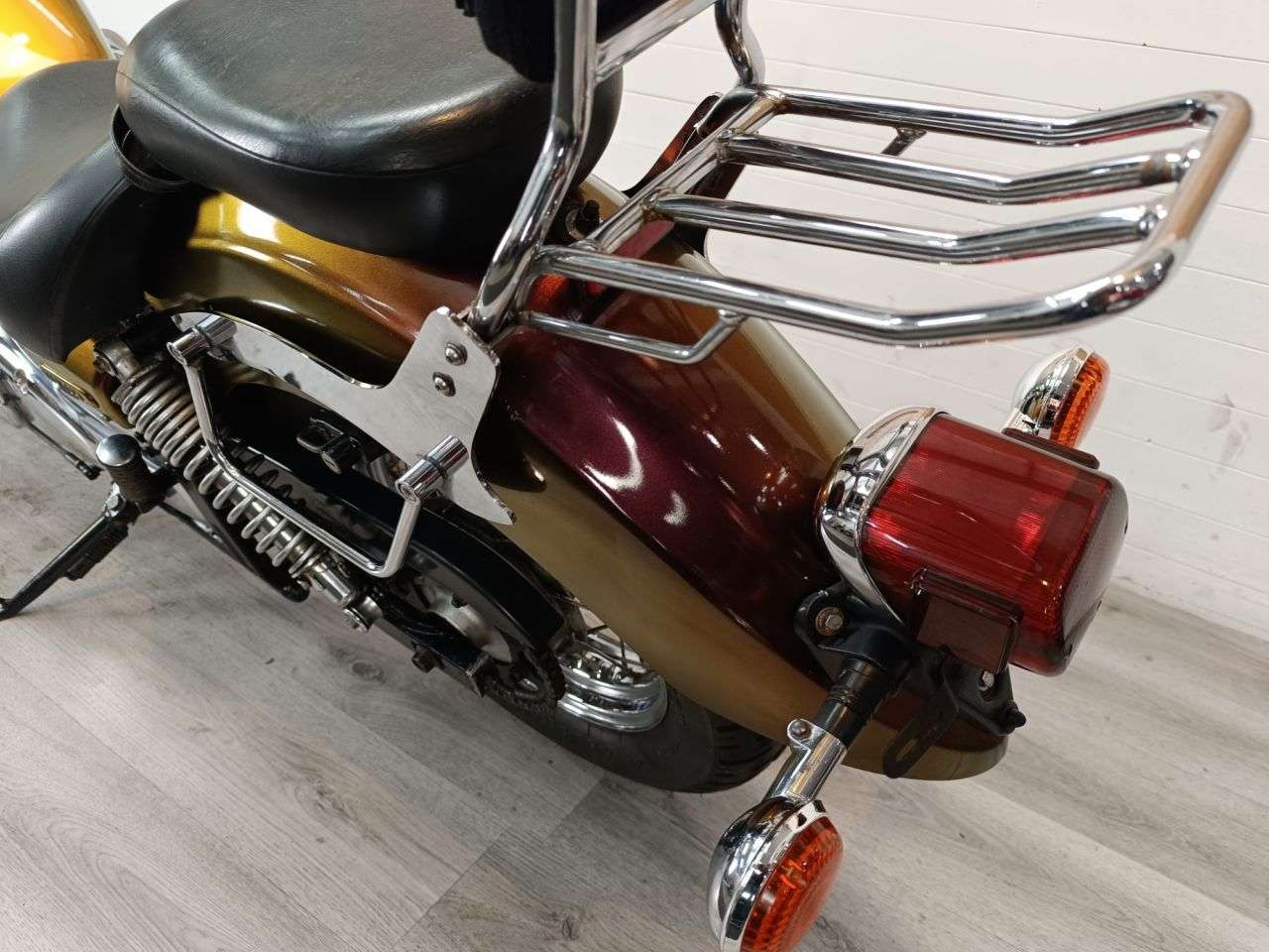 A 2001 YAMAHA XVS250 Dragstar A 2001 YAMAHA XVS250 Dragstar