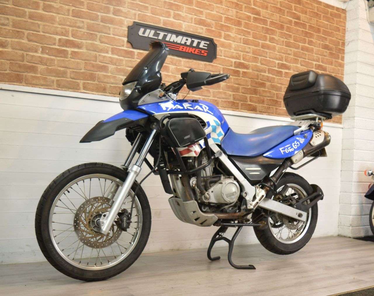 A 2003 BMW F 650 GS DAKAR A 2003 BMW F 650 GS DAKAR