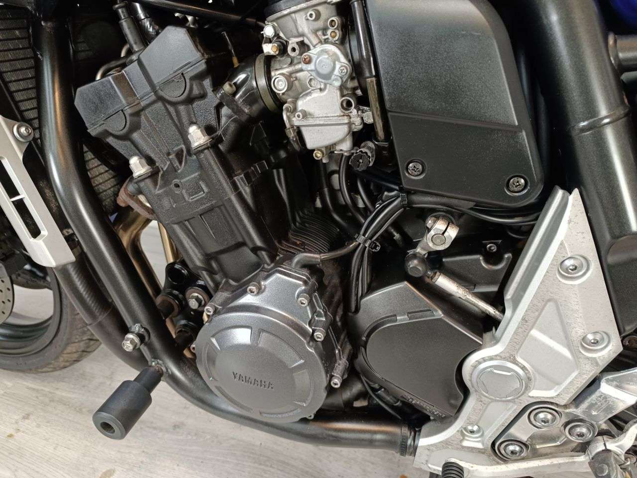 2004 YAMAHA FZS1000 2004 YAMAHA FZS1000