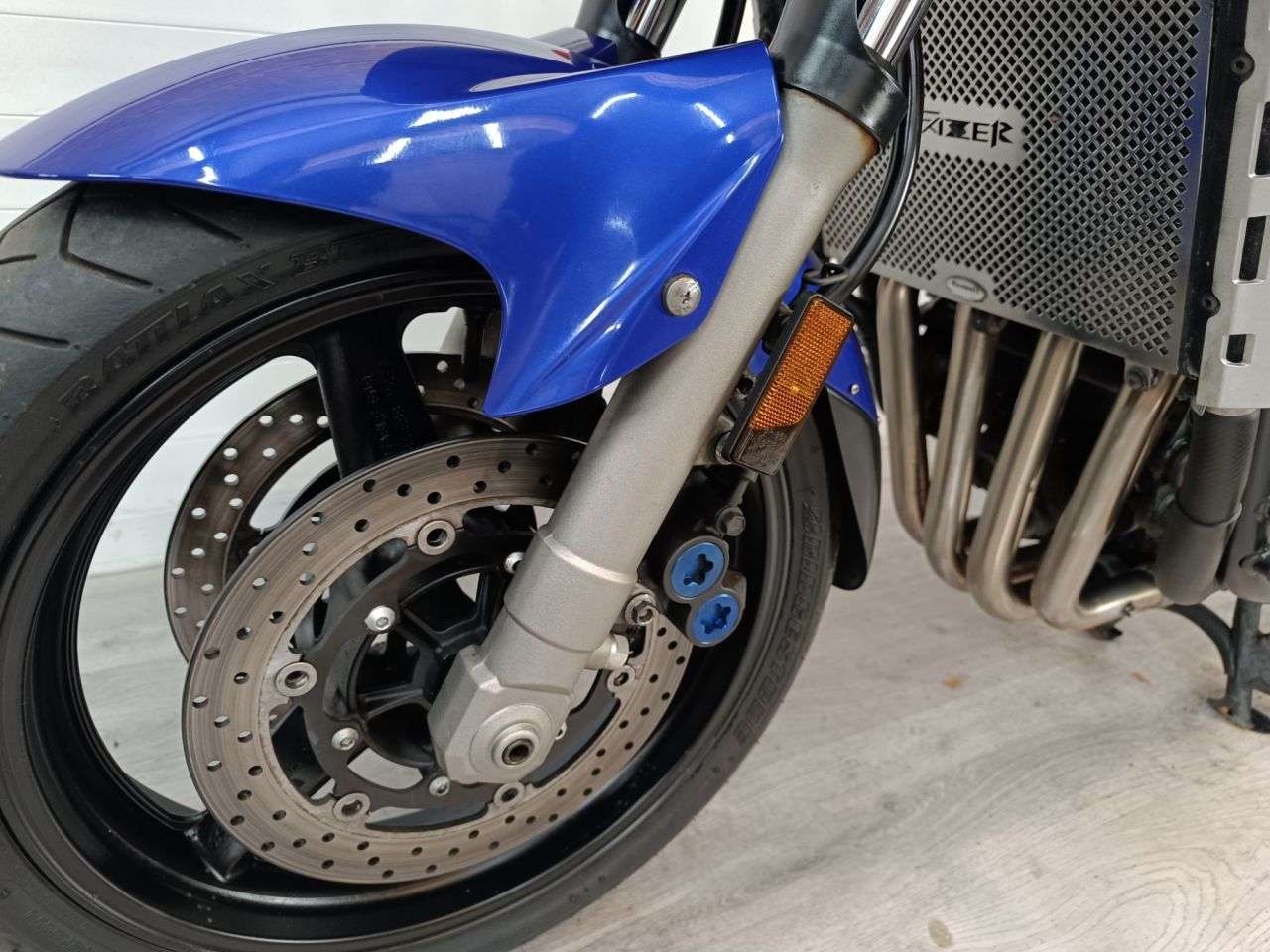 2004 YAMAHA FZS1000 2004 YAMAHA FZS1000