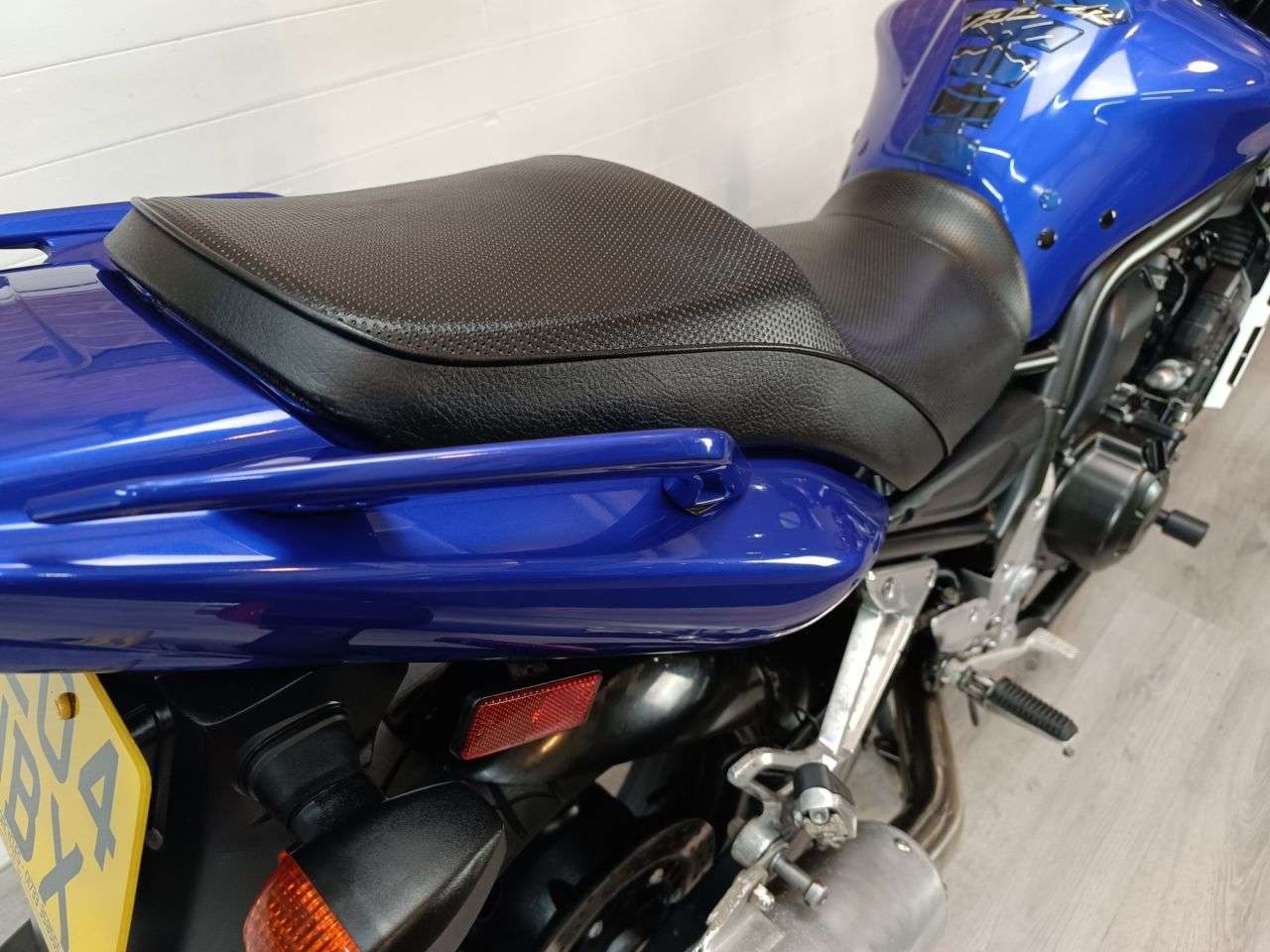 2004 YAMAHA FZS1000 2004 YAMAHA FZS1000