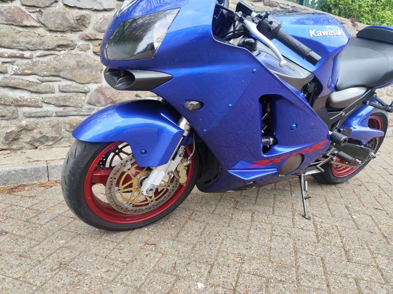 2002 KAWASAKI ZX-12R 2002 KAWASAKI ZX-12R