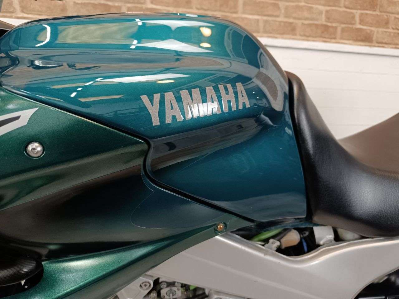 2000 YAMAHA TDM850 2000 YAMAHA TDM850