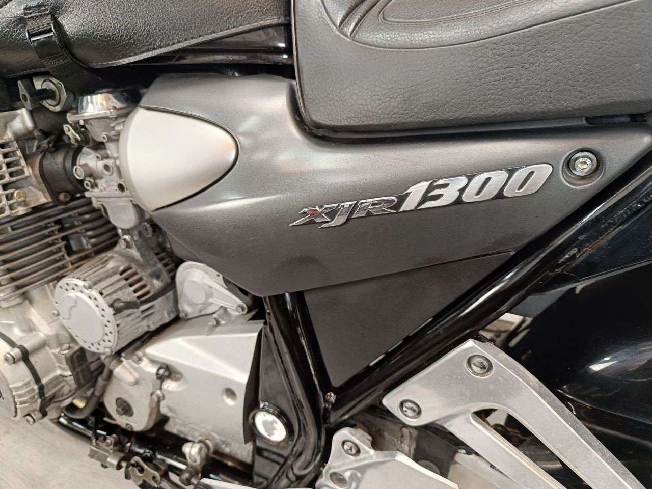 2000 YAMAHA XJR1300 2000 YAMAHA XJR1300