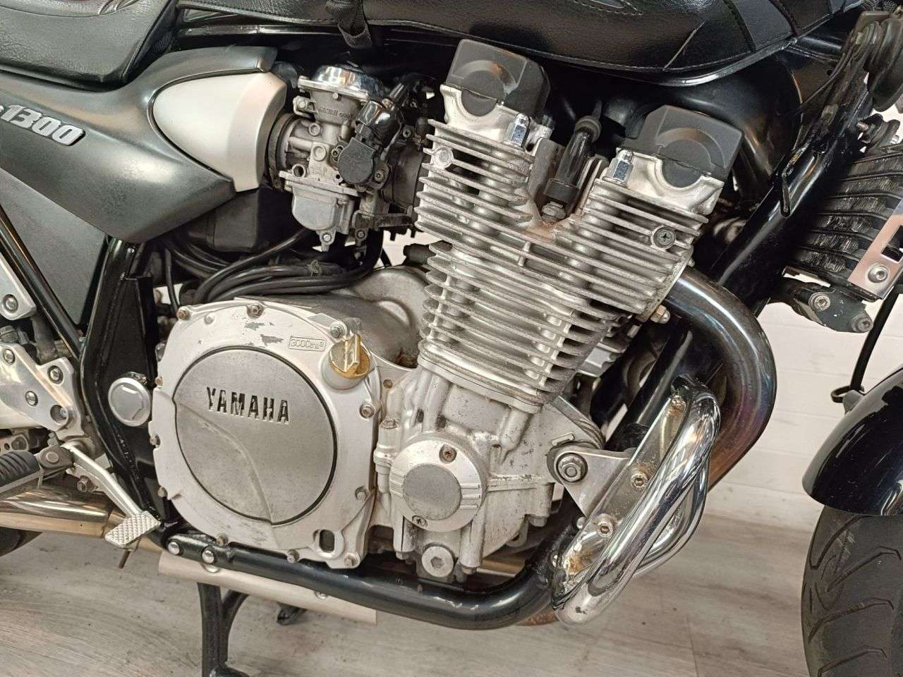 2000 YAMAHA XJR1300 2000 YAMAHA XJR1300