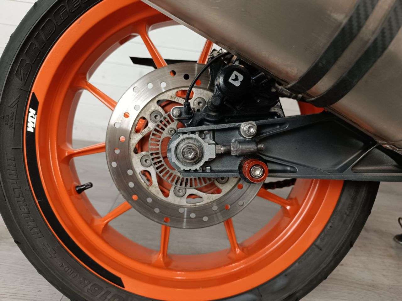 A 2017 KTM 390 DUKE 390 A 2017 KTM 390 DUKE 390
