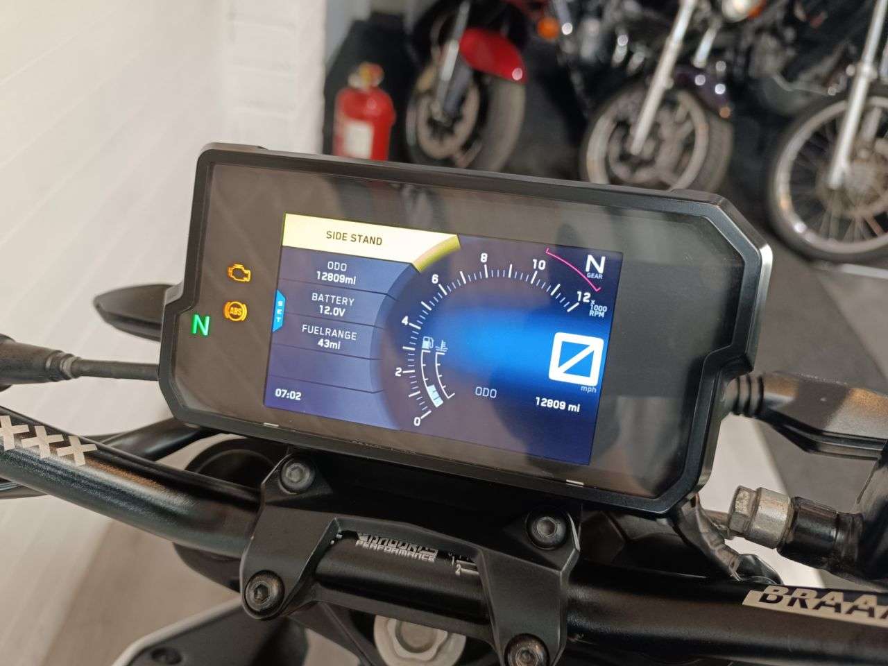 2017 KTM 390 DUKE 2017 KTM 390 DUKE